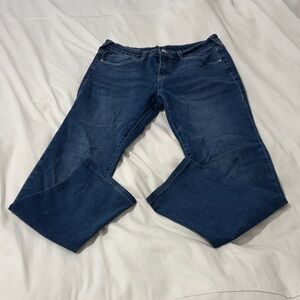 True Religion Women's Billie Mid Rise Straight Leg Jeans 👖